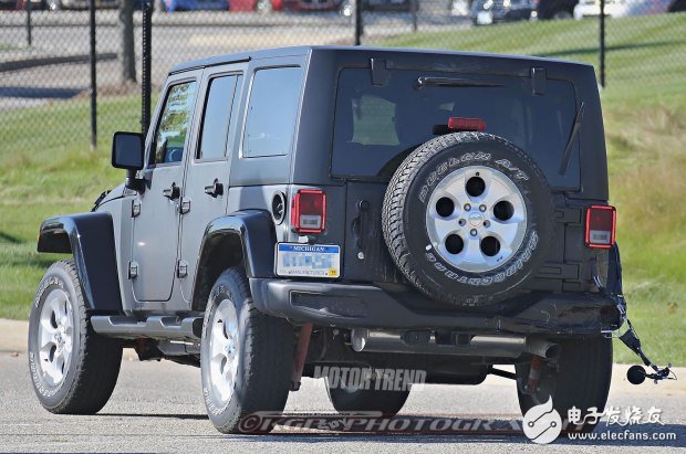 Jeep released a new Wrangler's front face detail notice map_LED light source headlight group