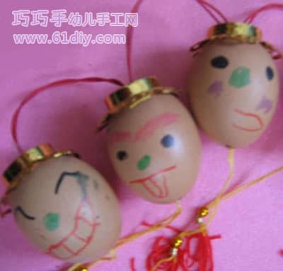 Children's handmade work - eggshell lantern