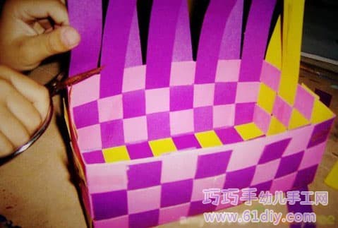 Children's handmade - paper basket