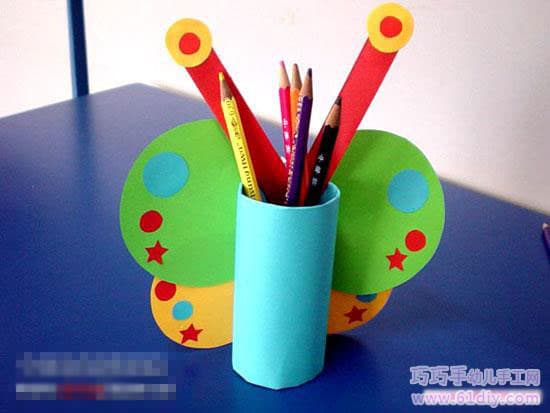 Paper core handmade butterfly pen holder