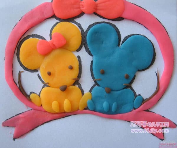 Color mud works - two cartoon little mice