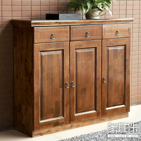 Camphor wood furniture