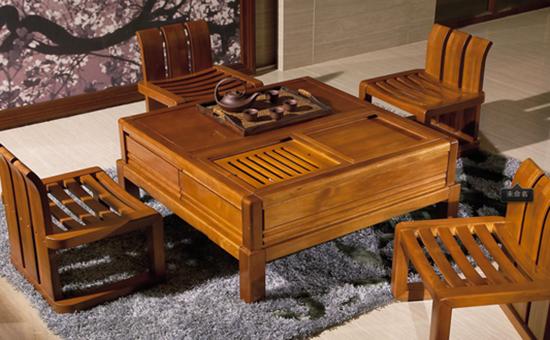 How to choose solid wood furniture? The teacherâ€™s words made me realize!