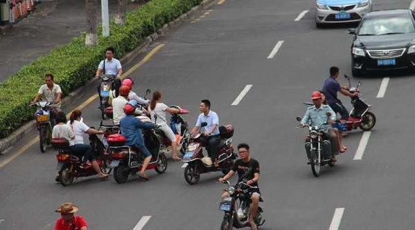 Is it harmful to use "injection" or "medication" in China's traffic accidents? What are you going to do...