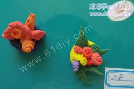 Children's color clay works