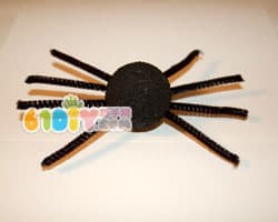 Foam ball spider making