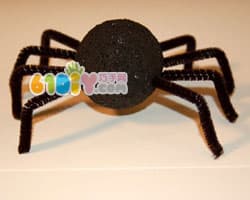 Foam ball spider making