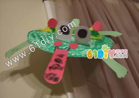 Paper tray frog king handmade