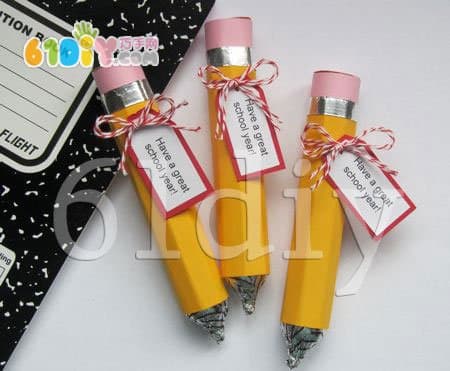 Small gift making - candy pencil