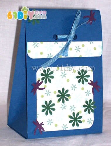 Gift bag DIY illustration