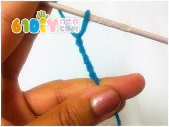 Wool Bracelet Weaving Tutorial