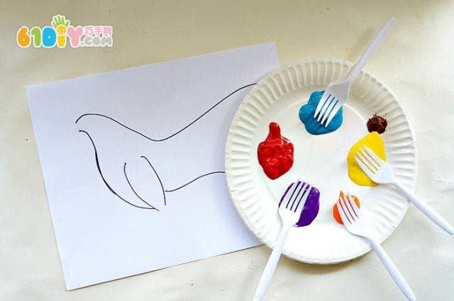 Child creative painting fork painting big cock