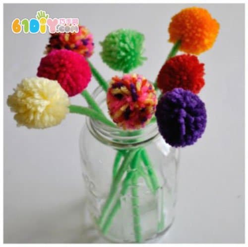 March 8th gift making beautiful wool ball vase