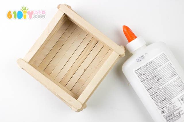 Ice cream stick making cute storage box