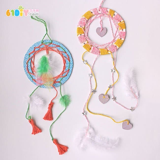 Waste cardboard making beautiful dream catcher