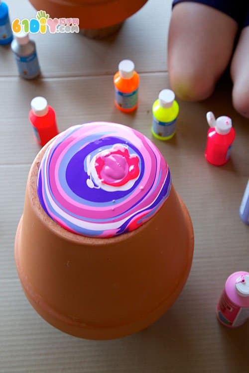 Super simple creative colorful flower pot DIY