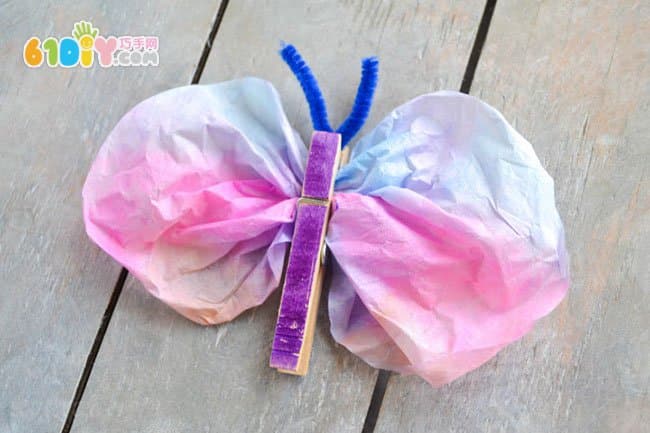 Coffee filter paper and wooden clip DIY making butterfly