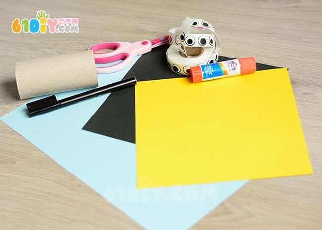 Spring handmade tutorial toddler DIY paper tube bee