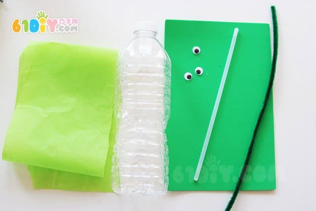 Plastic bottle into toy making firefly lantern