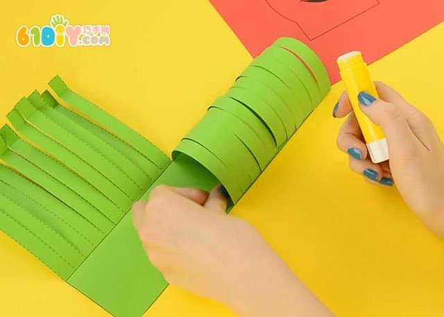 Children's handmade three-dimensional paper caterpillar