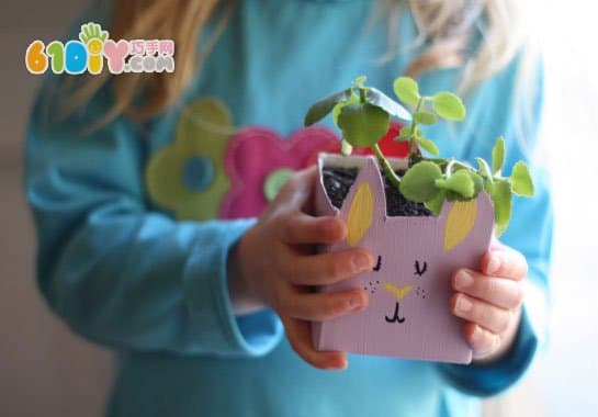 Waste milk box DIY making bunny potted