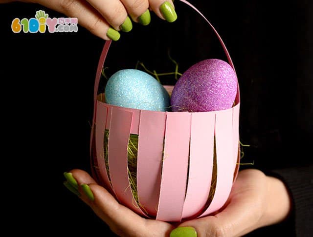 Children's handmade Easter egg paper basket