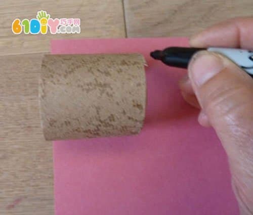 Roll paper tube making easter cute rabbit napkin ring