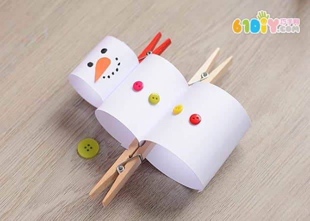 Children's handmade paper art three-dimensional snowman