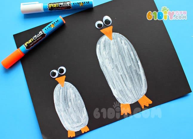 Mother's Day, parent-child painting, big penguin and little penguin