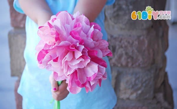 Children's handmade bouquets for mothers