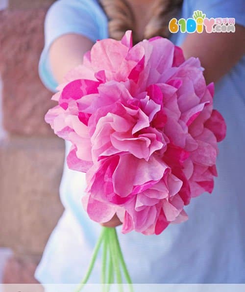 Children's handmade bouquets for mothers