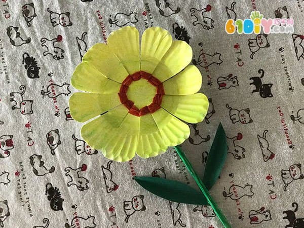 Mother's Day handmade paper plate flowers