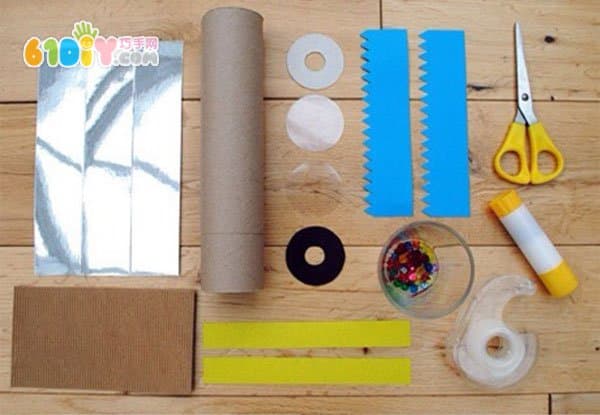 DIY makes a wonderful paper tube kaleidoscope