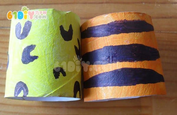 Roll of paper handmade handmade animals