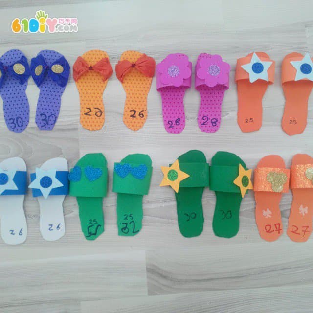 Handmade works of various slippers made by children