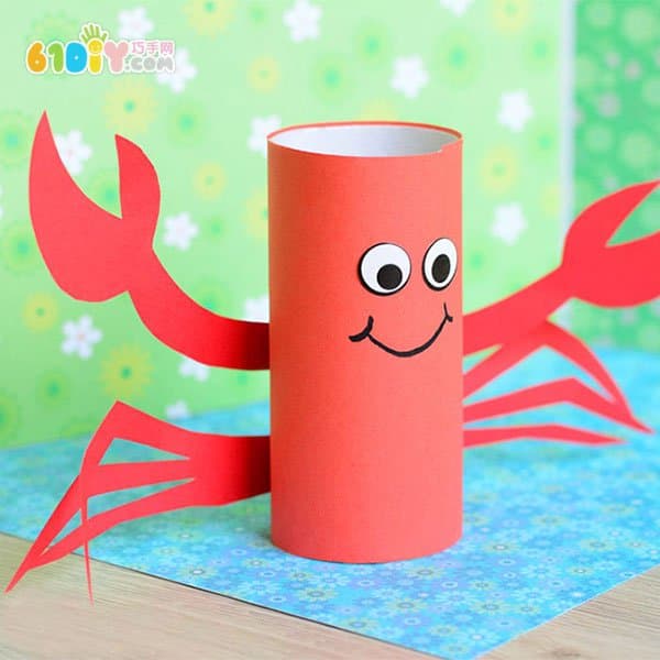 Children's handmade roll paper core crab