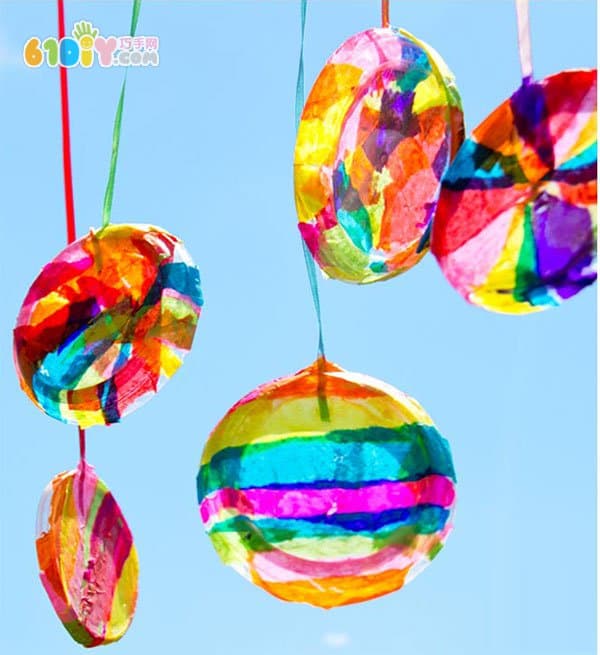 Waste cover to make beautiful colored ornaments