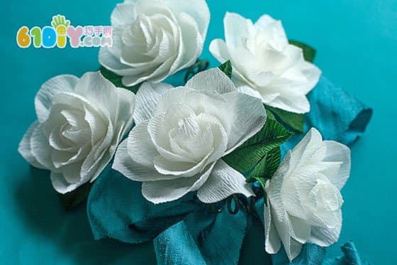 Summer handmade crepe paper making gardenia