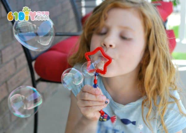 Hairy Beads DIY Make Beautiful Star Bubble Sticks