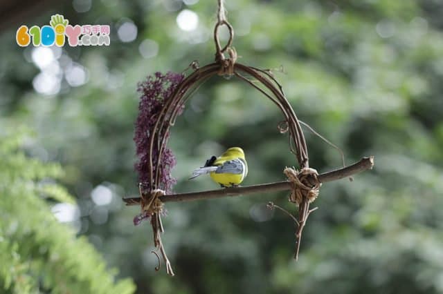 Making beautiful bird perched ornaments with branches