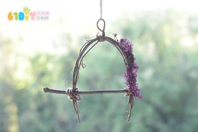 Making beautiful bird perched ornaments with branches