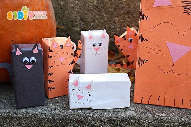 Make a cute kitten family from the carton