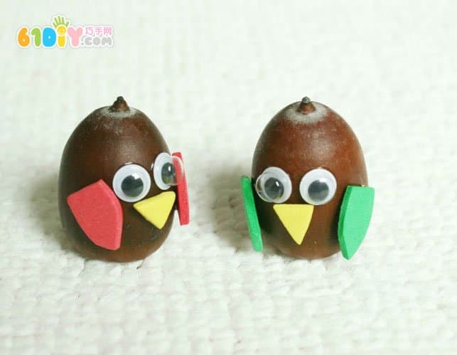 Acorn handmade small animals