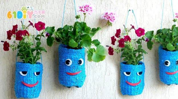 Plastic bag waste using woven bag handmade