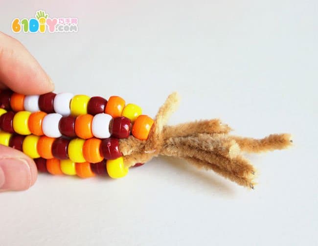 Children's autumn handmade DIY beaded corn