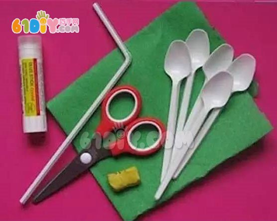 Disposable plastic spoon DIY making tulip handmade flowers