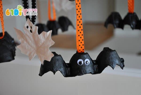 Halloween children's handmade egg box bat and leaf ornaments