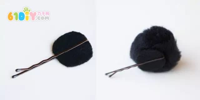 Making Halloween Spider Headdress