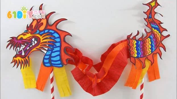 Parent-child handmade New Year dragon dance