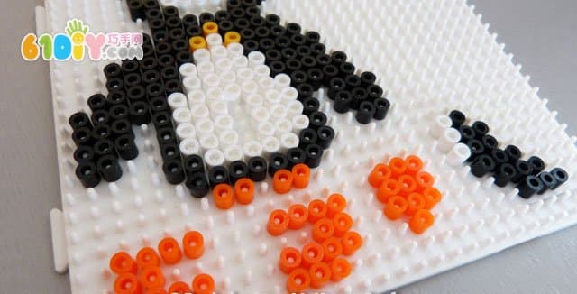 Spelling peas handmade three-dimensional penguins